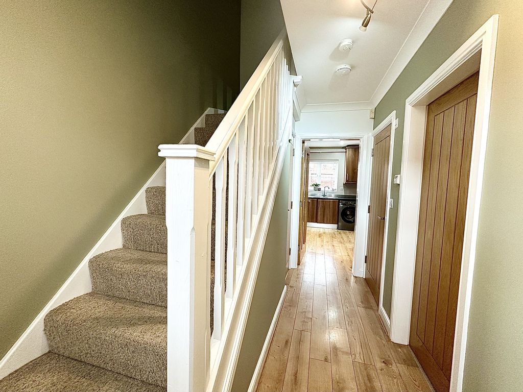 Property photo 3 of 30