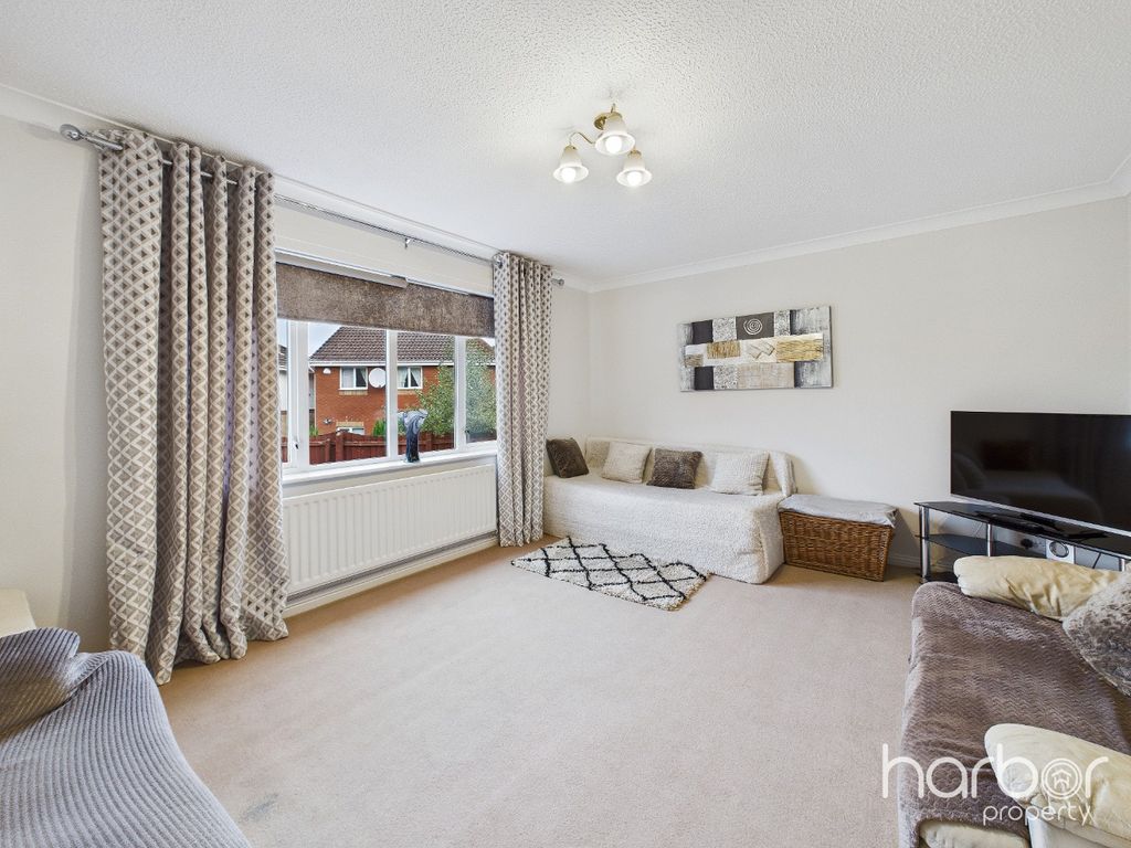 Property photo 2 of 28 4730846