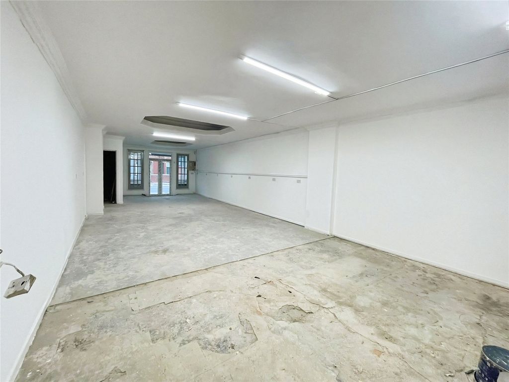 Property photo 2 of 4 Picture No. 03