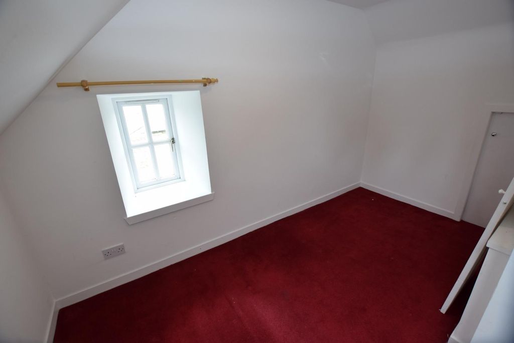 Additional image 14 of 3 bed detached house to rentFarm House, Lethangie, Kinross KY13