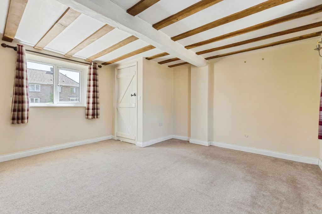 Property photo 3 of 21 Pbox-Img.Jpg