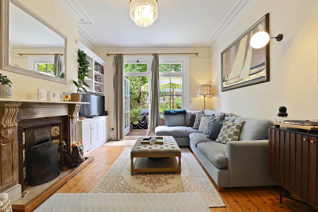 Property photo 2 of 14 12-9716Jhhgll - 7B Gatestone Road - 36 (1)-Small