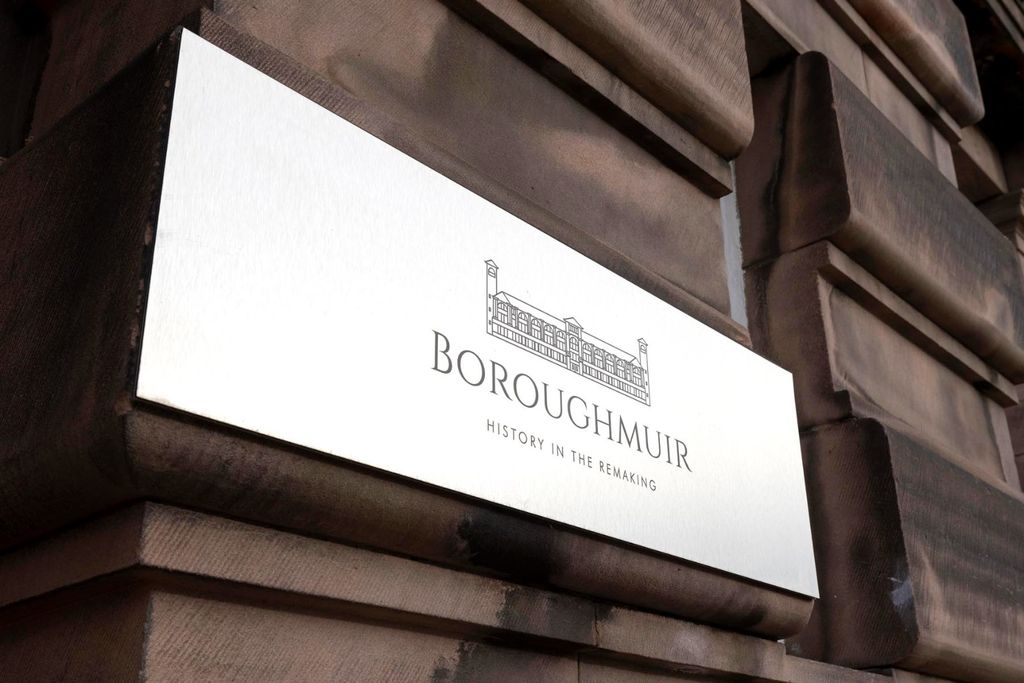 Property photo 2 of 51