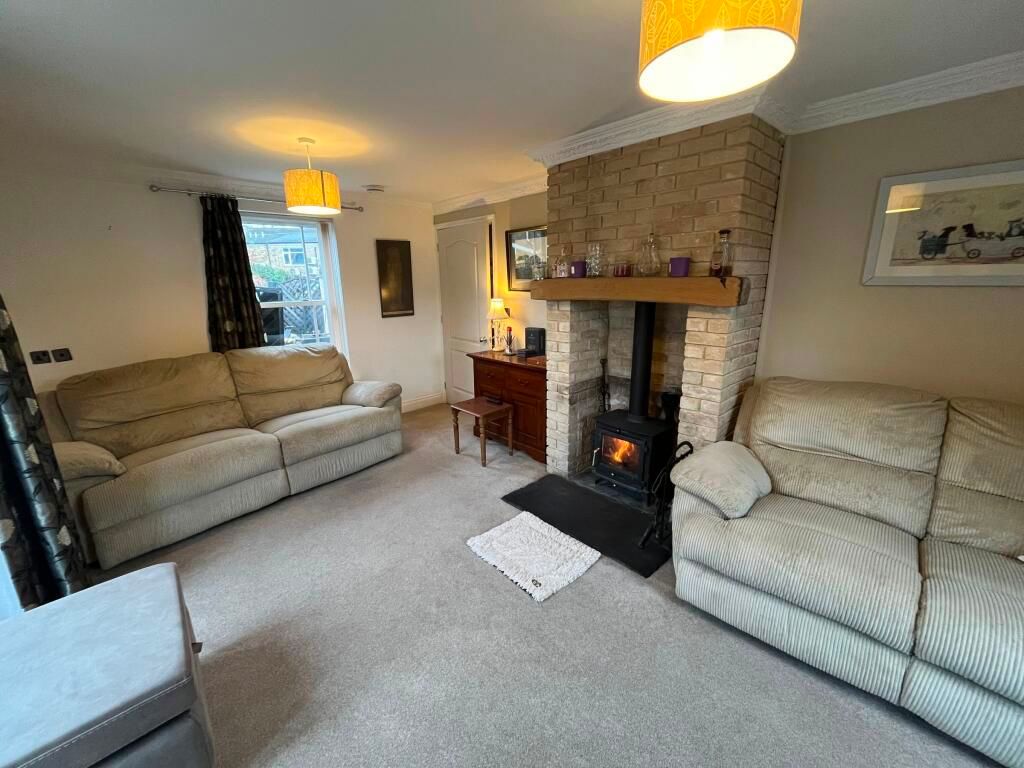 Property photo 3 of 21