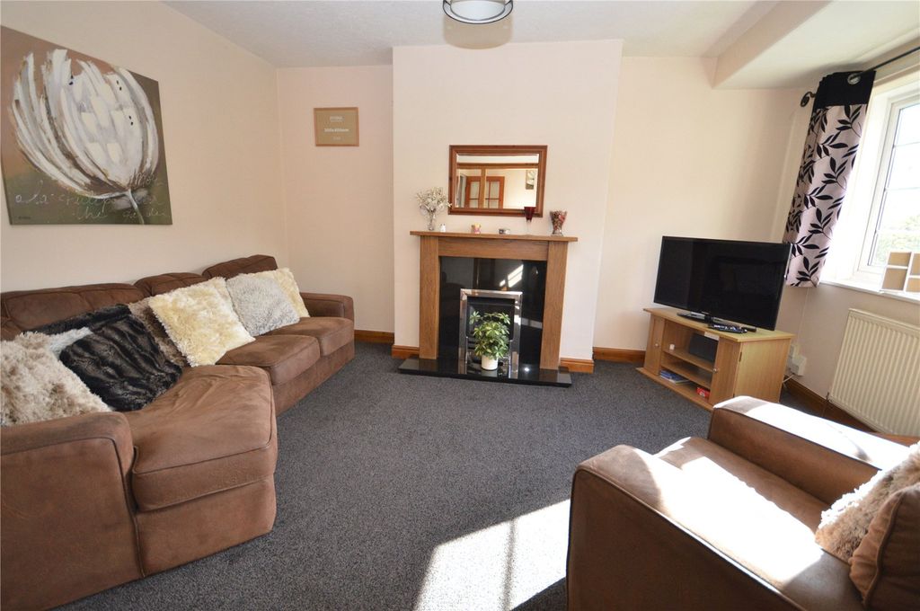 Property photo 2 of 8 Picture No. 03