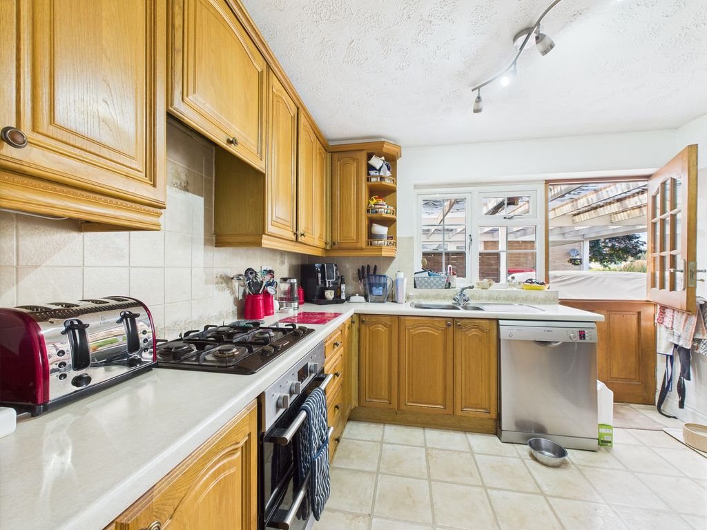 Property photo 3 of 22