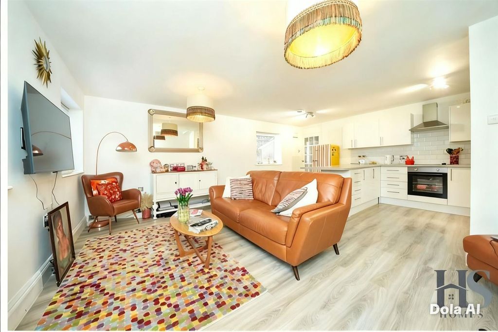 Property photo 3 of 11 Whatsapp Image 2026-03-17 At 01.58.04.Jpeg