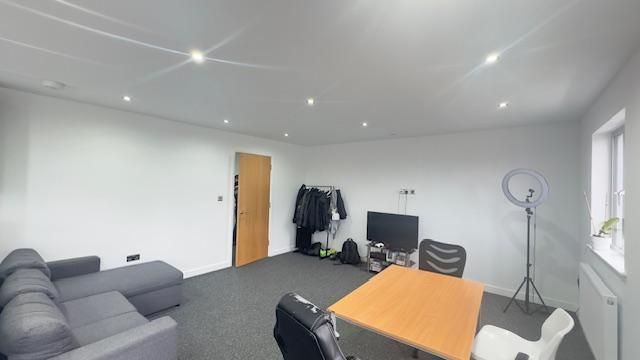 Property photo 2 of 16 Property