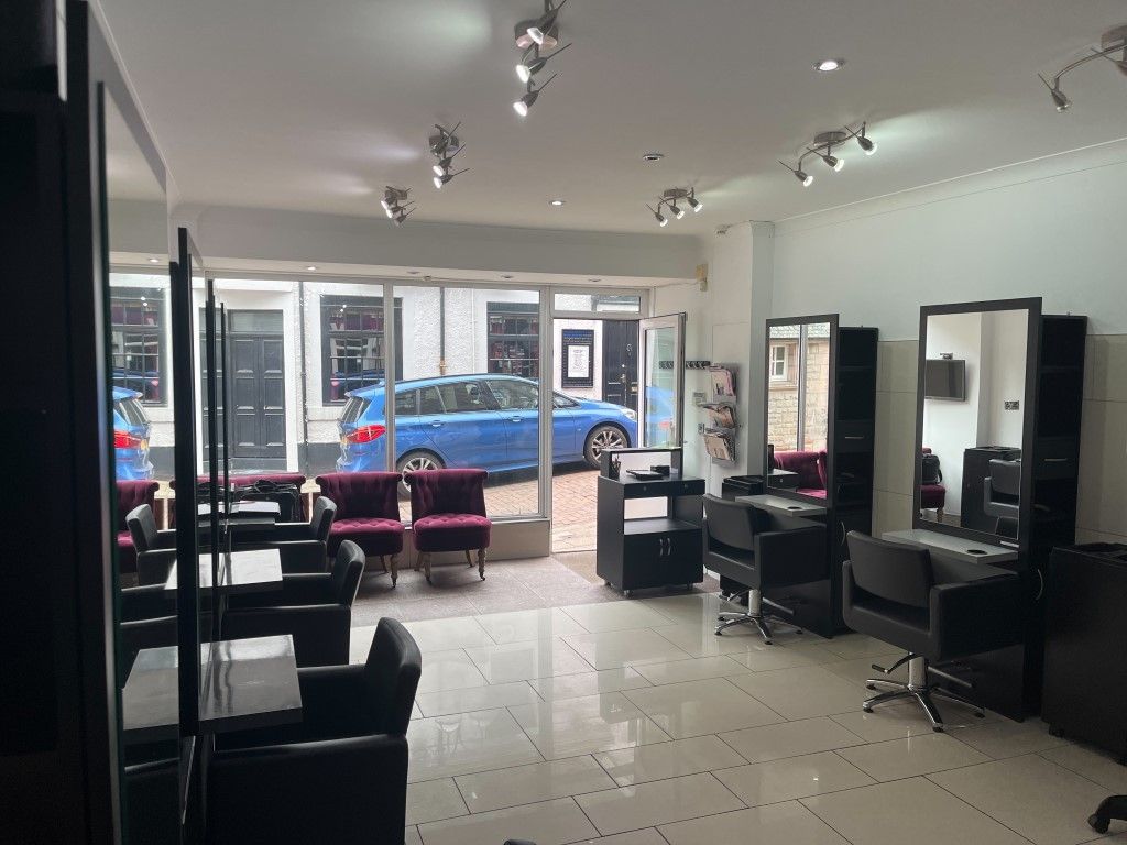 Property photo 2 of 5 Photo 1