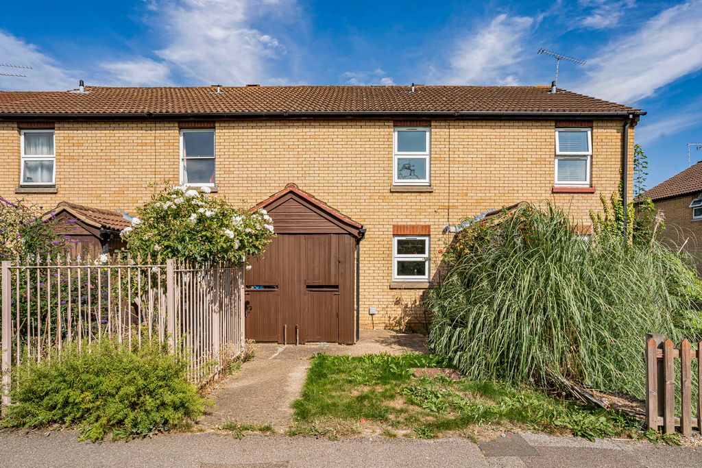 Property photo 1 of 11 Front