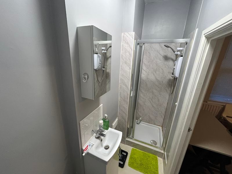 Property photo 3 of 18 Photo 7