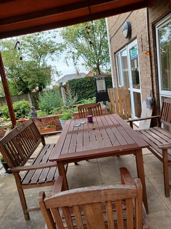 Property photo 1 of 4