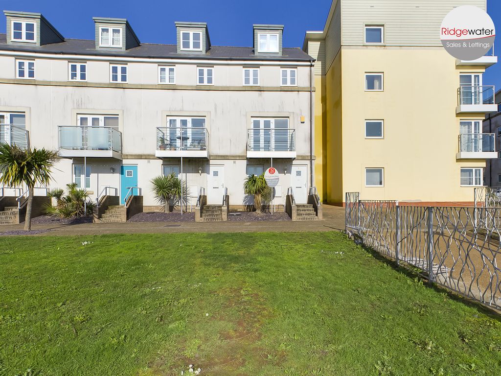 Property photo 1 of 18 Image
