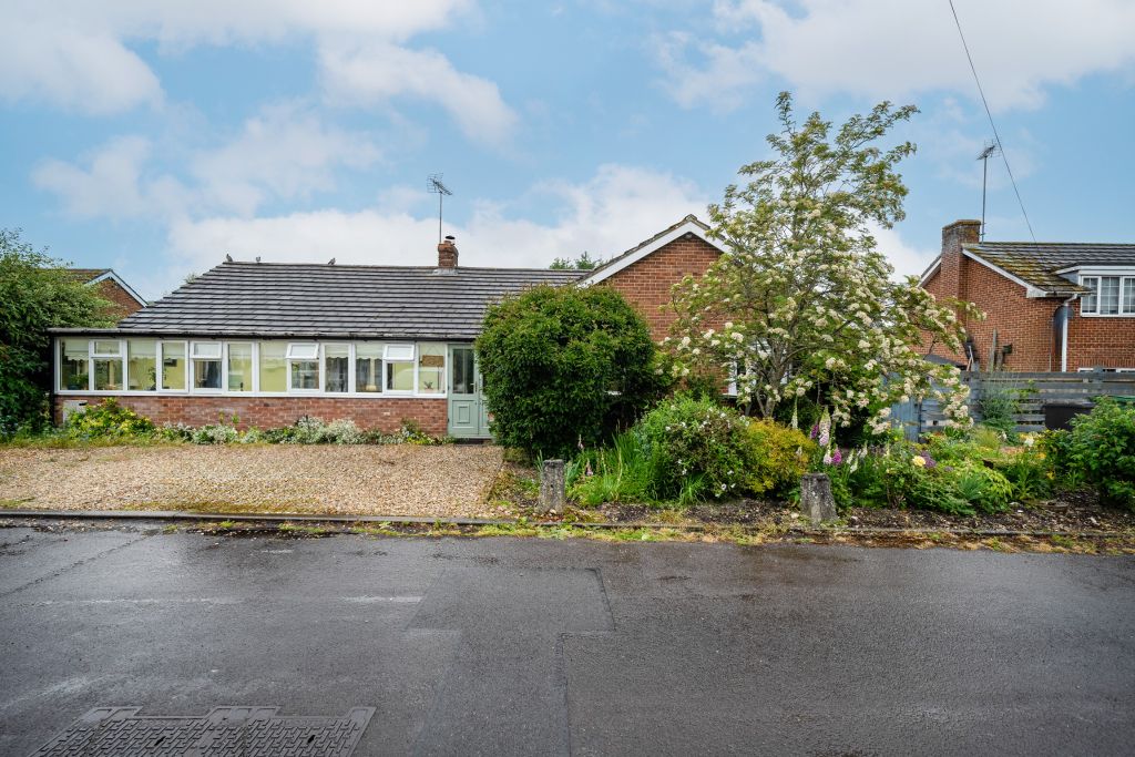 Property photo 1 of 23