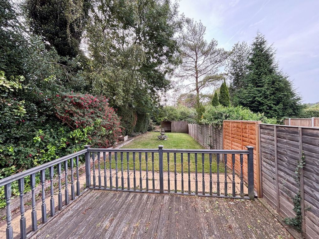 Property photo 3 of 5