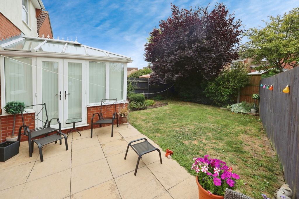 Property photo 3 of 27 5011982