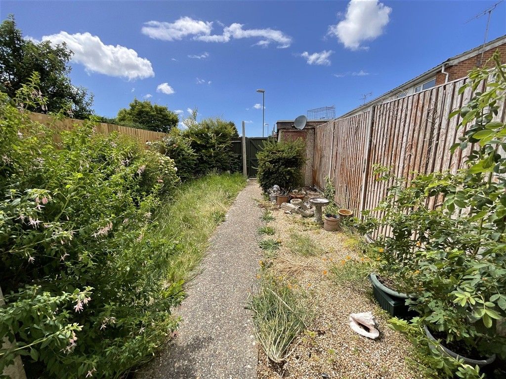 Property photo 2 of 10 Rear Garden
