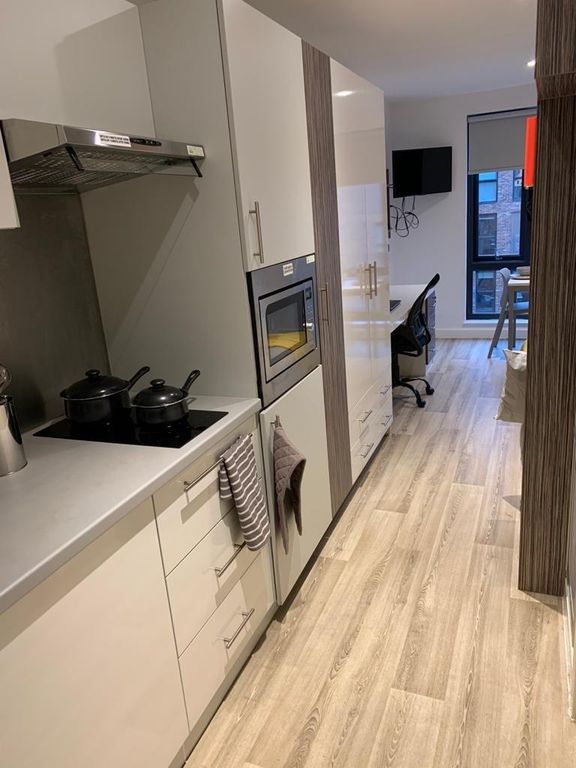 Property photo 1 of 37