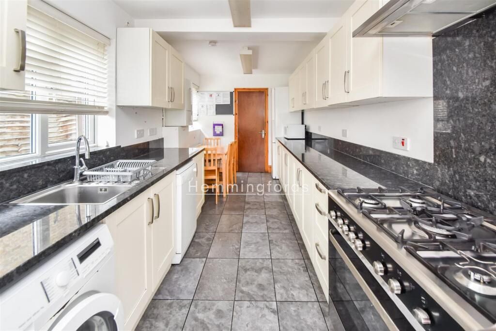 Property photo 2 of 11 Photos-3.Jpg