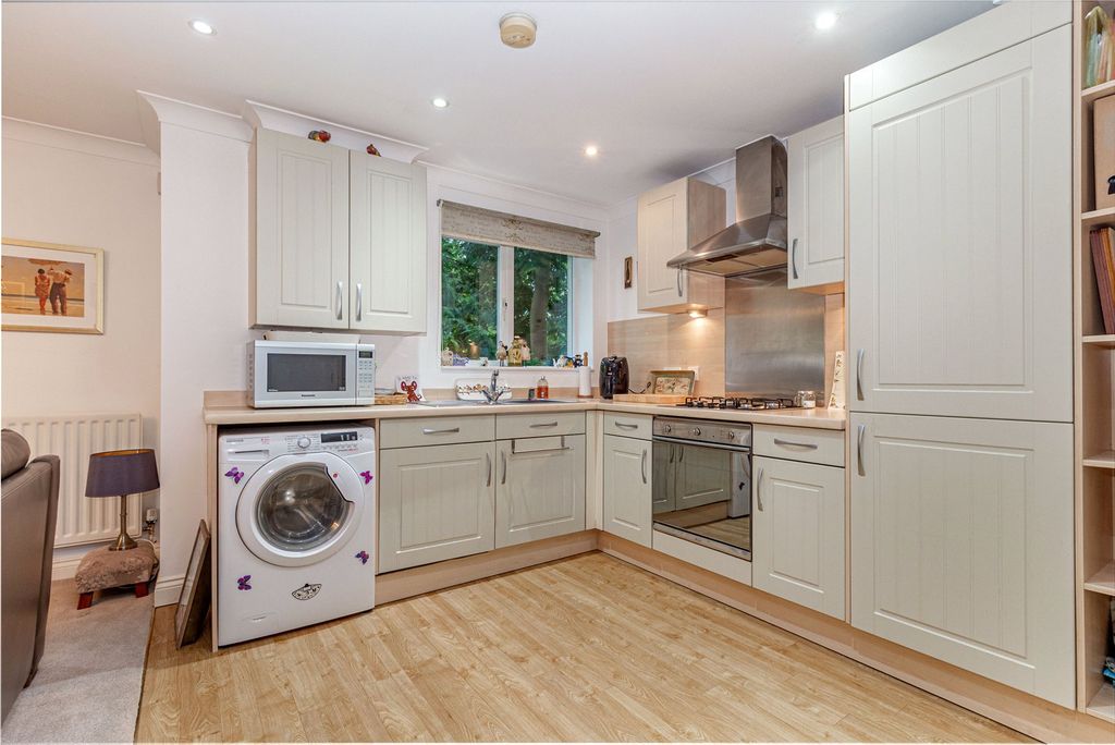 Property photo 3 of 14 Picture No. 09