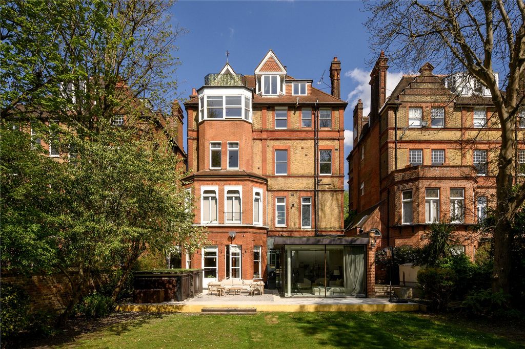 Property photo 1 of 25 Picture No. 22