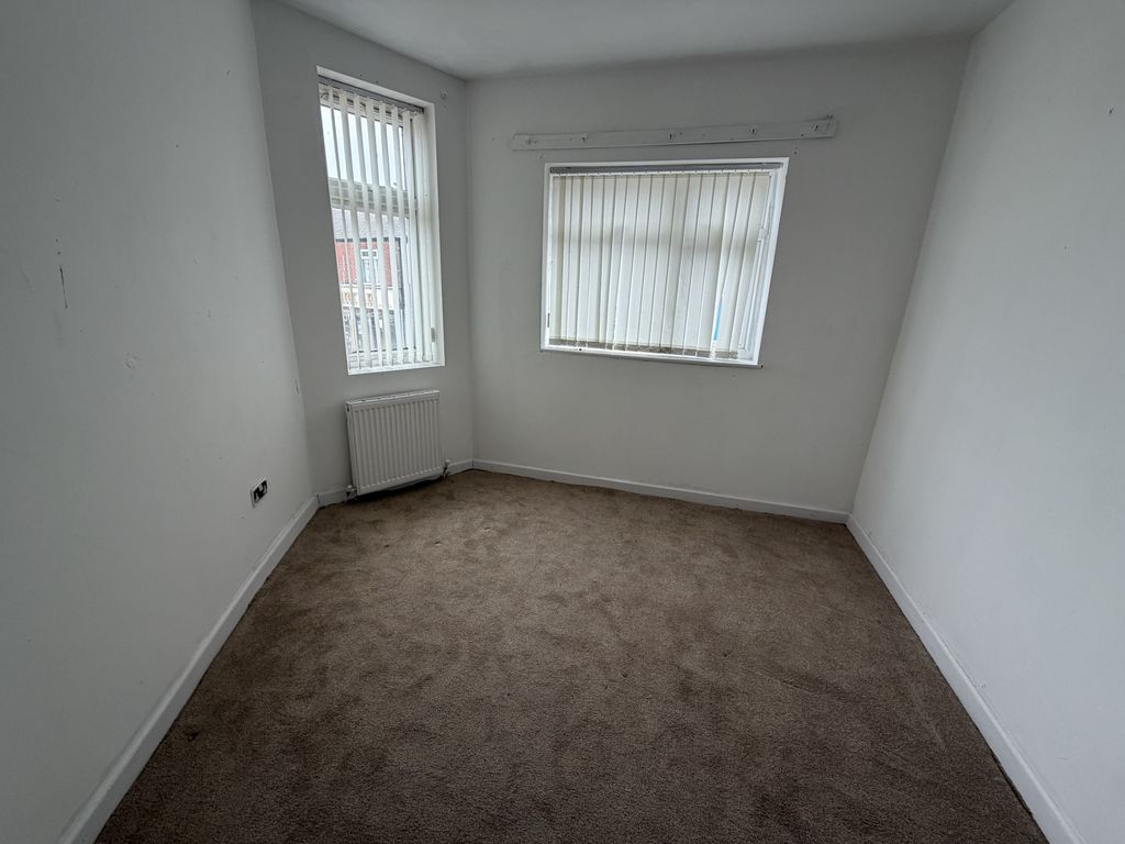 Property photo 3 of 3