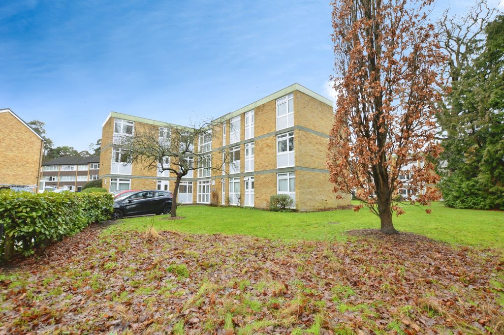 Property photo 1 of 8 Eb1Fb24d-Front 20Shot 201