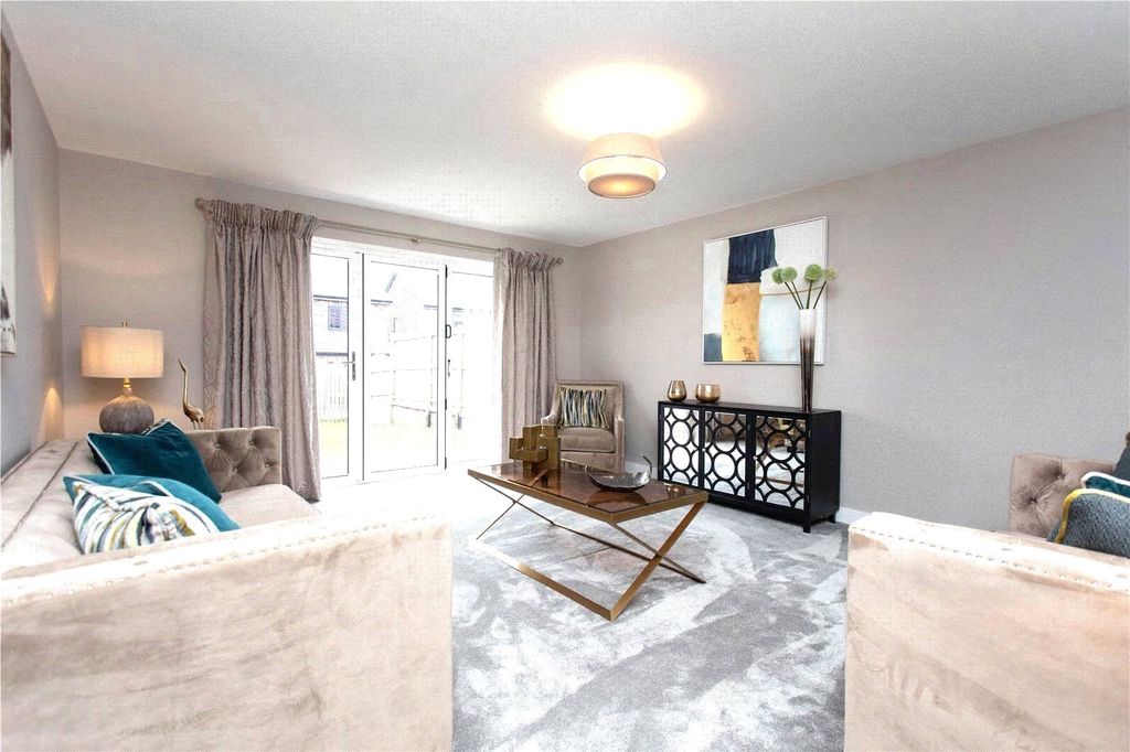 Property photo 3 of 19 Picture No. 31