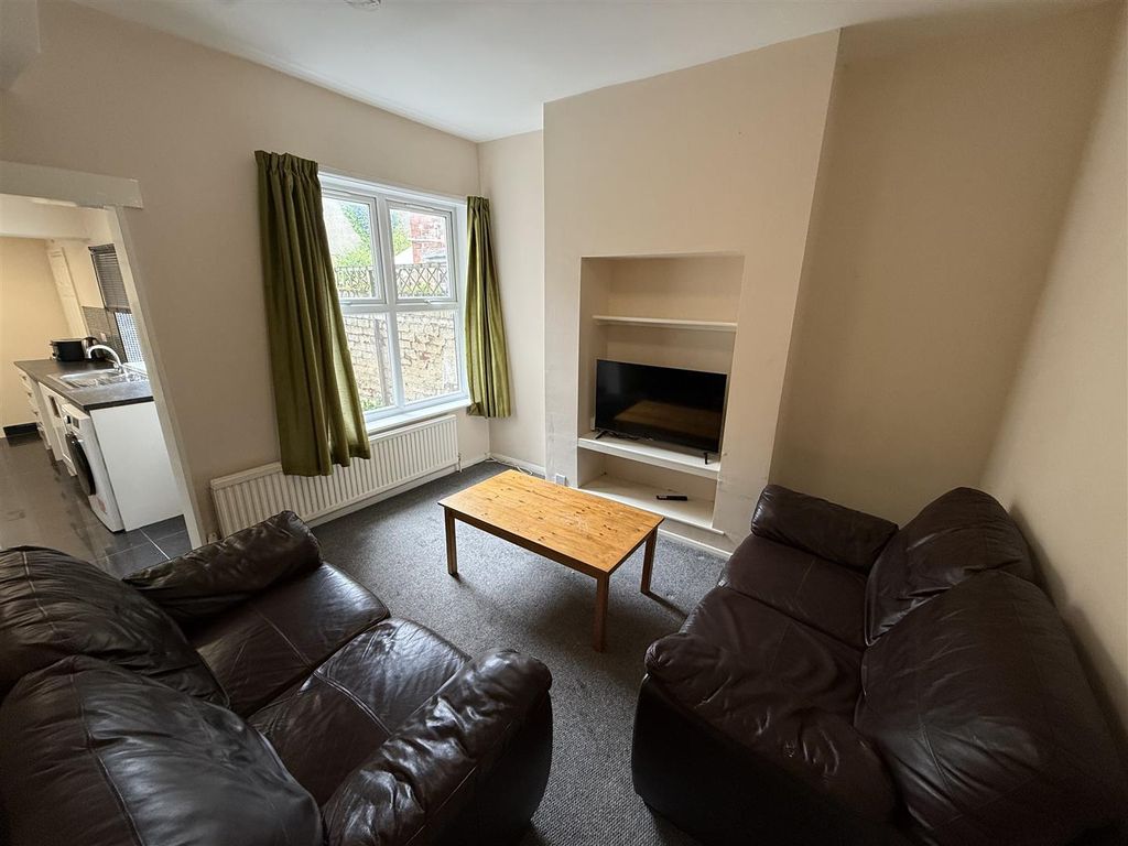 Property photo 2 of 10 Img_2940.Jpeg