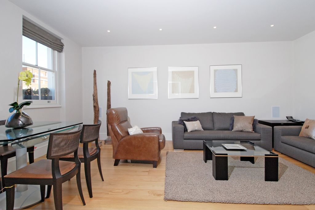 Property photo 2 of 5 4-Cornwall-Gardens-Flat6-Reception.Jpg