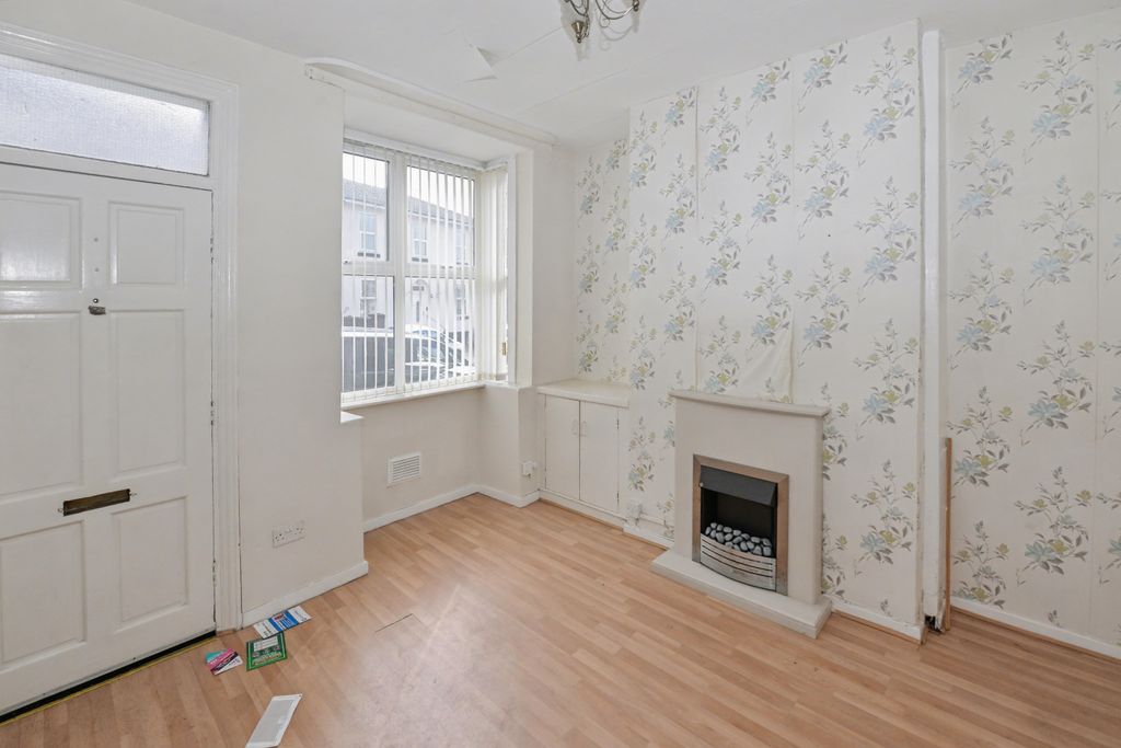 Property photo 2 of 20 168 Sandwell Street, Walsall, West Midlands, Ws1 3Eq