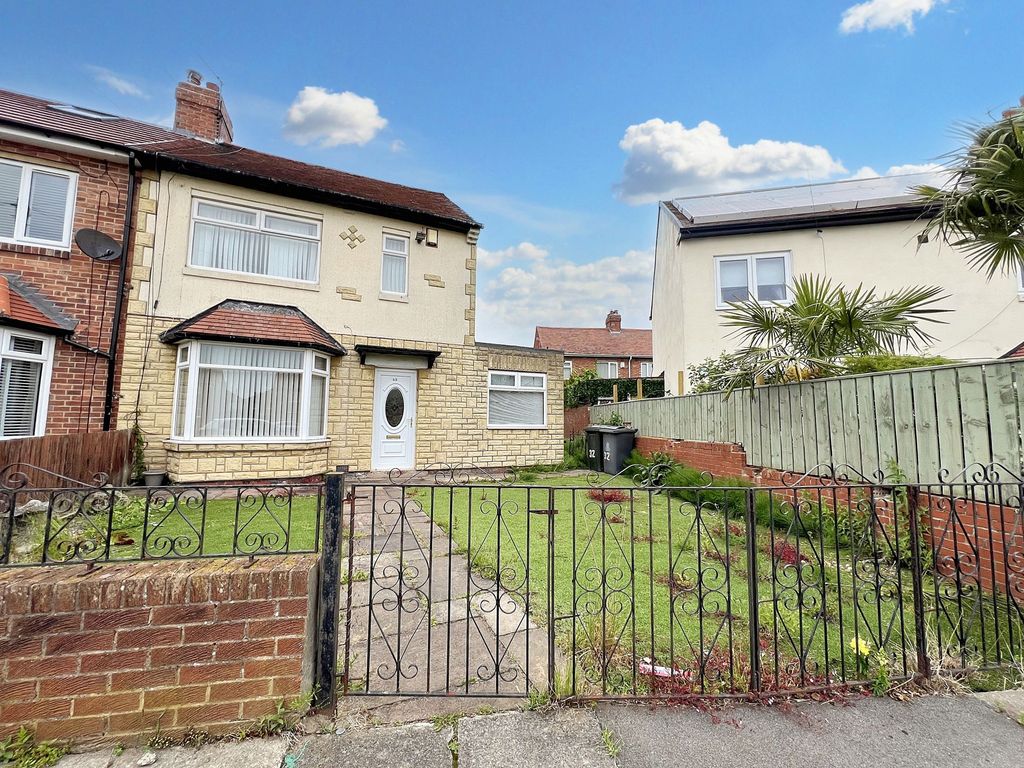 Property photo 1 of 12