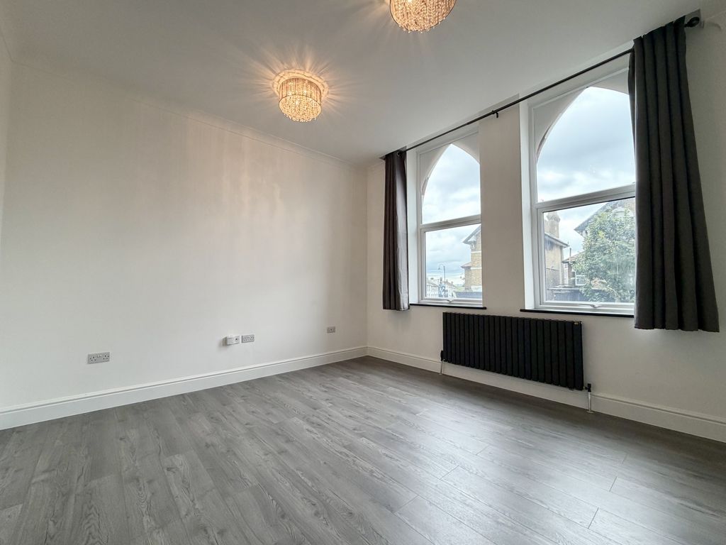 Property photo 1 of 8 Reception Room