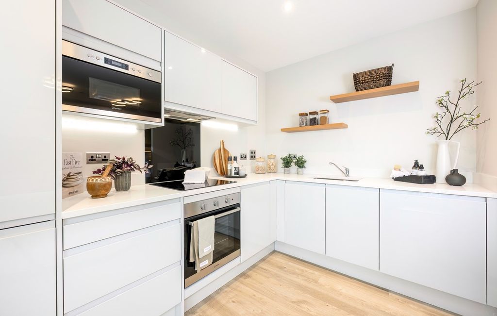 Property photo 2 of 15 Fairview New Homes - Zoopla -