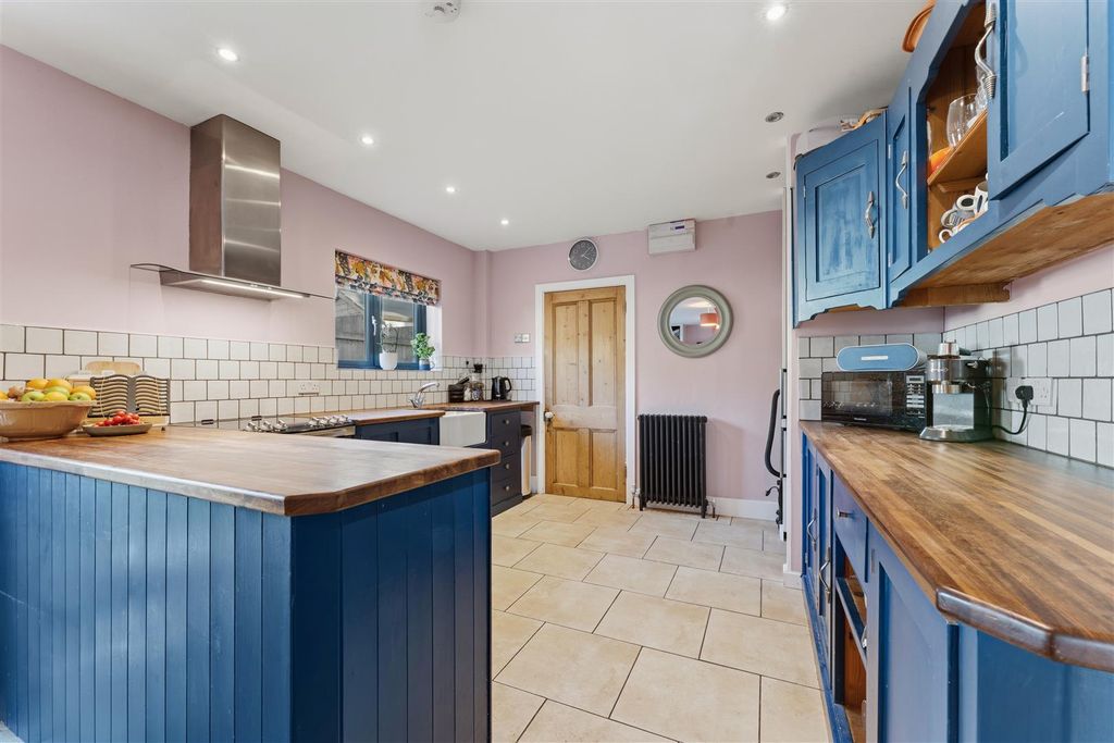 Additional image 8 of 3 bed detached bungalow for saleNN15, The Crescent, Kettering