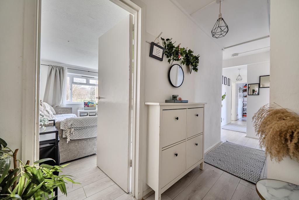 Property photo 2 of 11 Photo 2