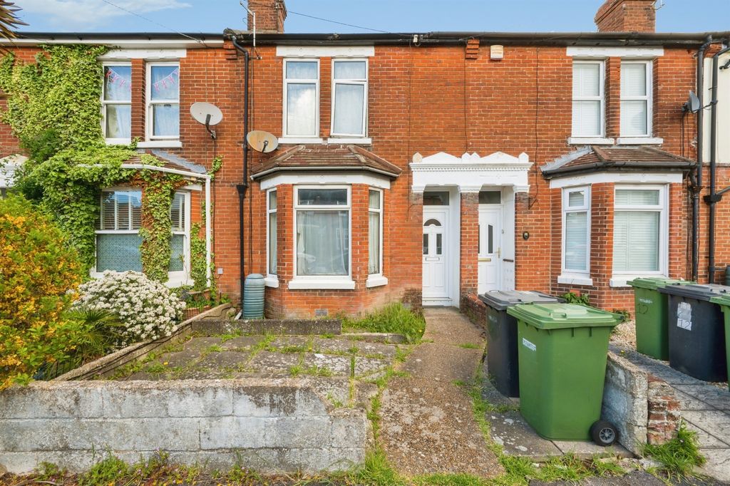 Property photo 1 of 15