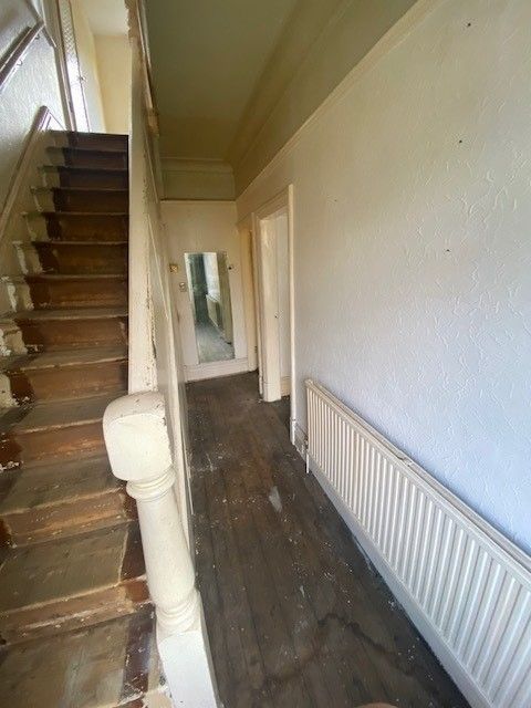 Property photo 2 of 15 Photograph 2