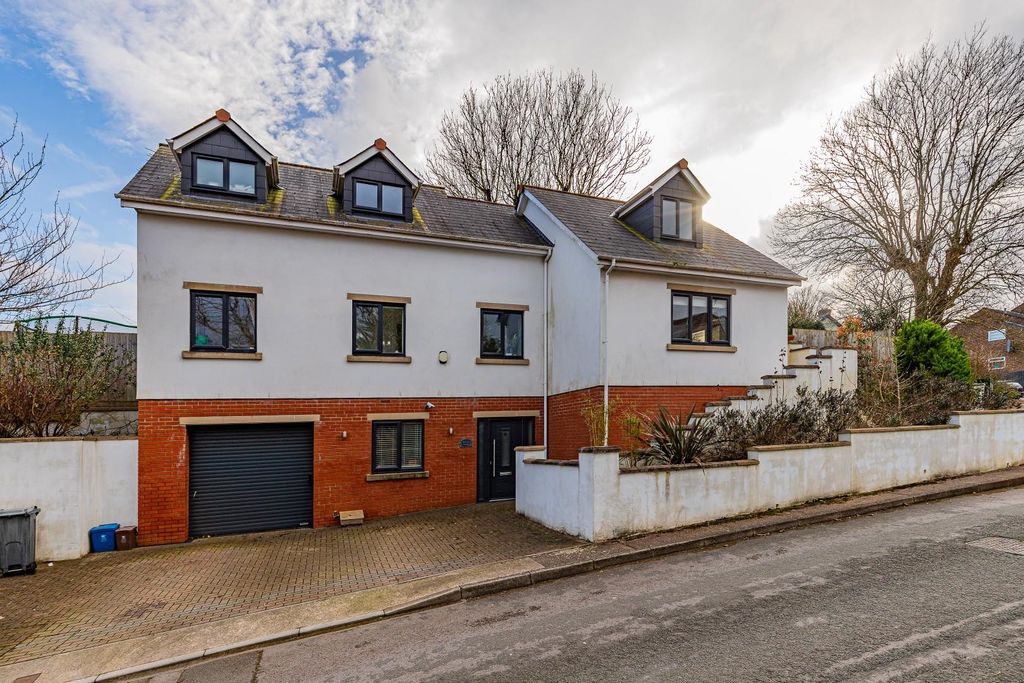 Property photo 1 of 27 Willows House (29 Of 29).Jpg