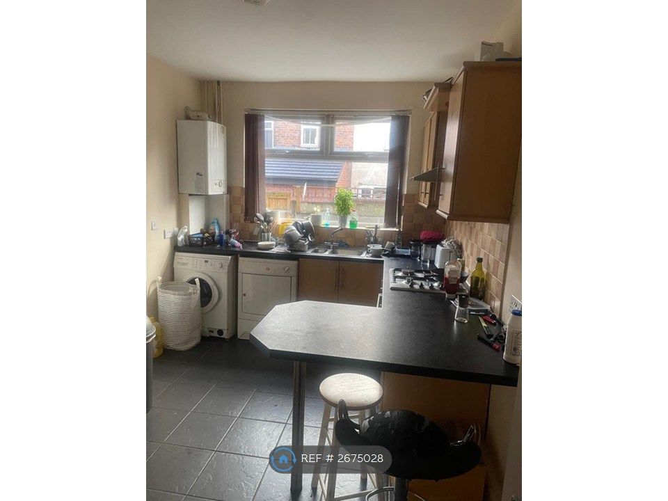 Property photo 3 of 4