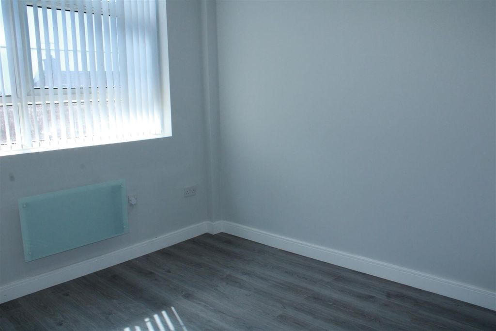Property photo 2 of 6 Img_6690.Jpg