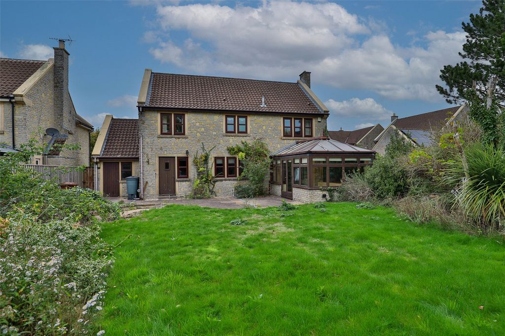 Property photo 2 of 24 Picture No. 23