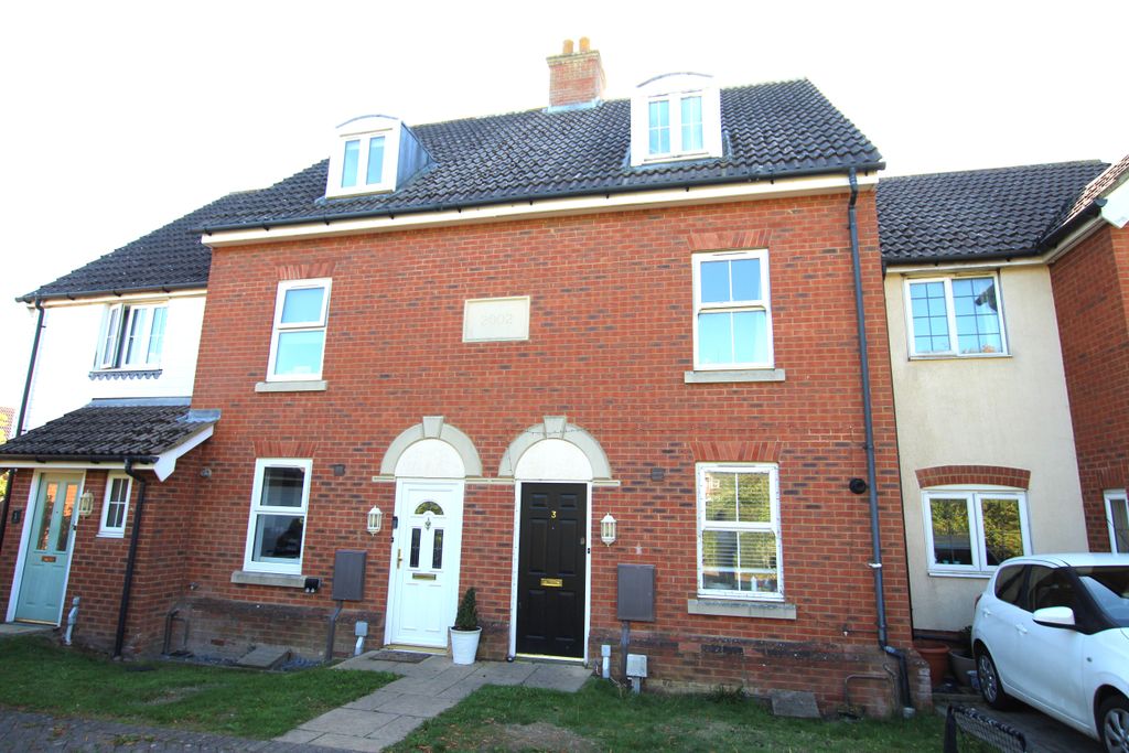 Property photo 1 of 3