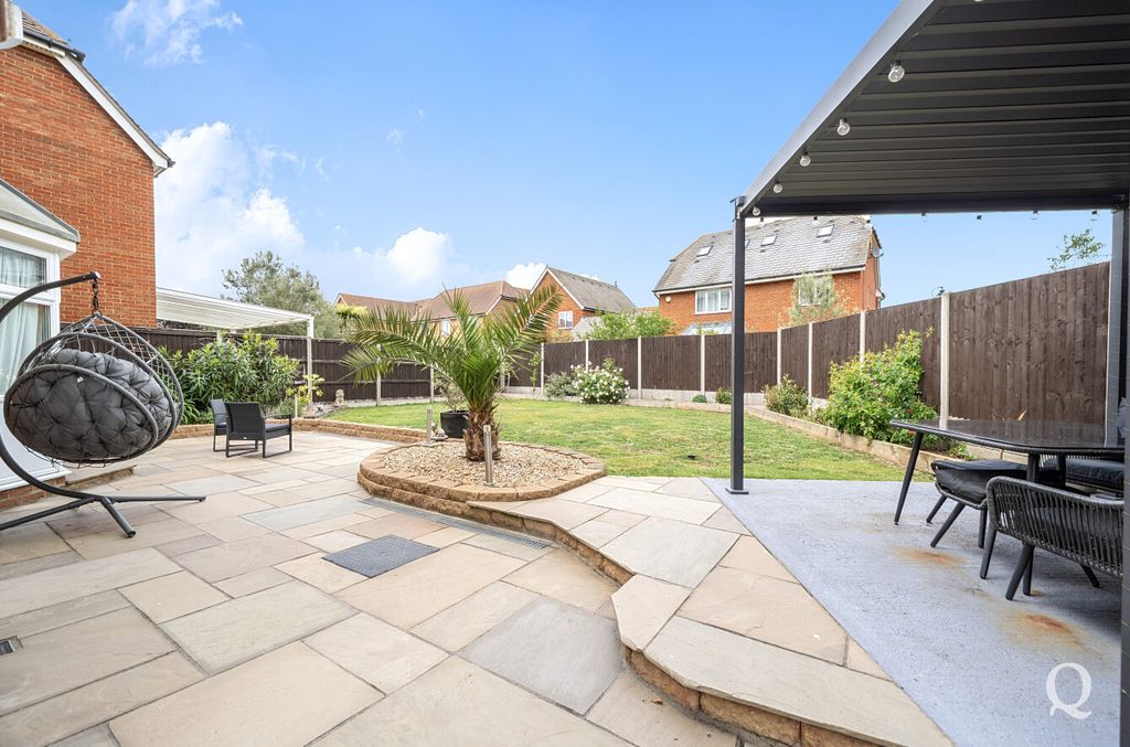 Property photo 3 of 29 Cbd0d462-4A49-4c6...