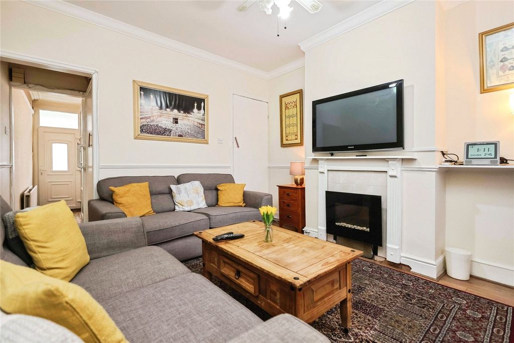 Property photo 2 of 13 Picture No. 08