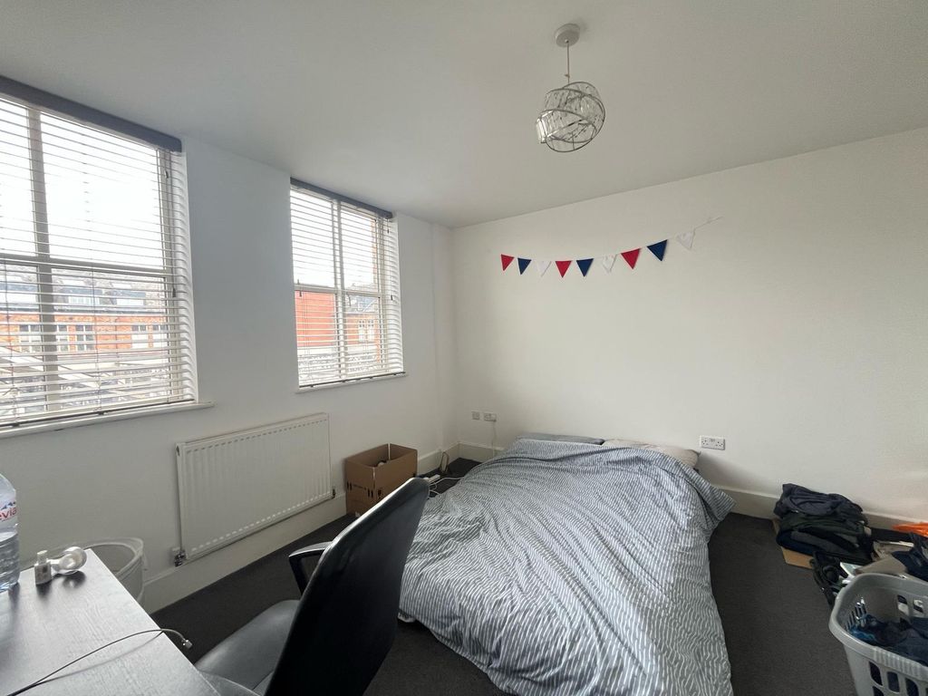 Additional image 18 of 2 bed flat for saleClarendon Park, Wheatsheaf Court LE2