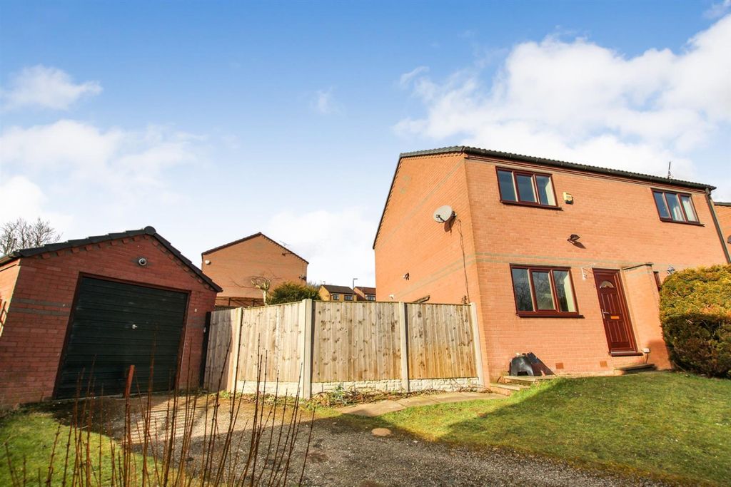 Property photo 1 of 12 4569350