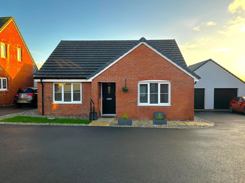 Property photo 1 of 9 Picture No. 02