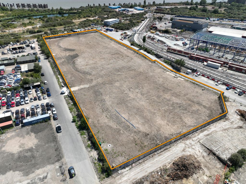 Property photo 1 of 6 Dji_20260711134933_0005_V Outlined.Png