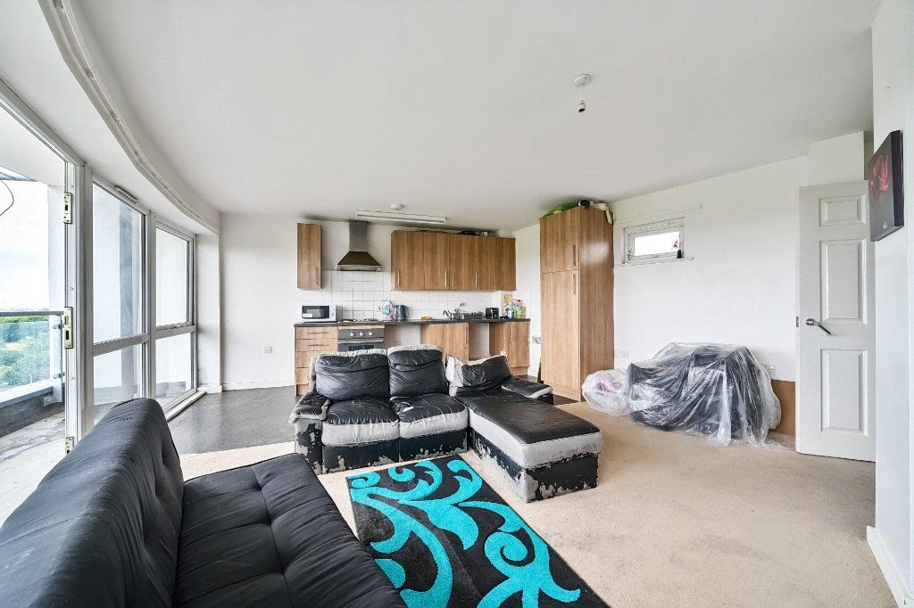 Property photo 2 of 14 Open Plan Living
